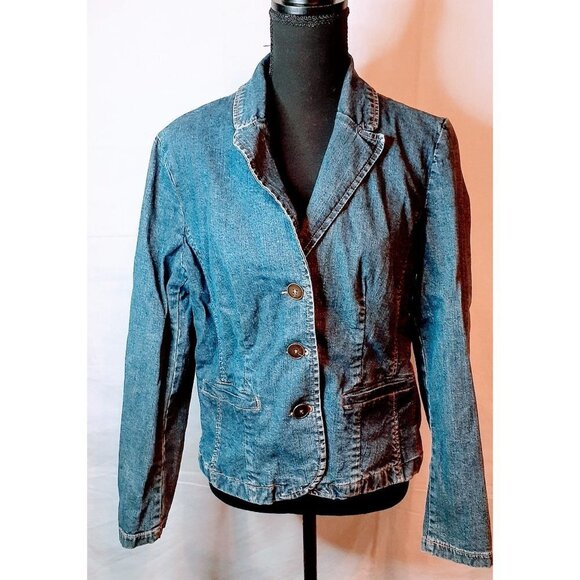 Jean Jacket - Picture 1 of 6